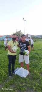 Leia mais sobre o artigo Secretaria de Esportes distribui kits para equipes de futebol amador de Minador do Negrão