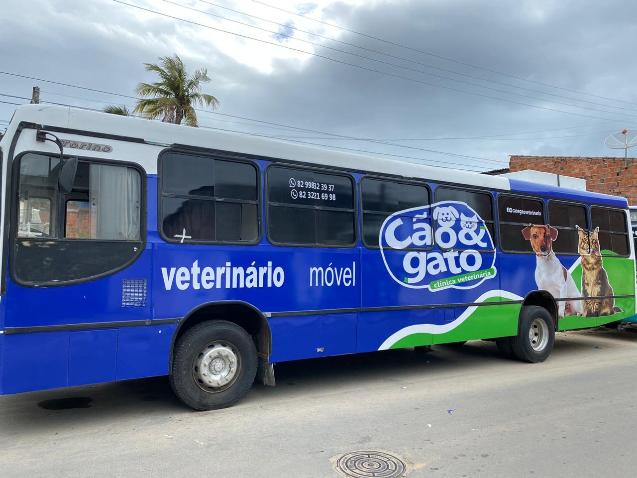 No momento você está vendo Prefeitura atende indicação do vereador Emílio Ferro e leva CastraMóvel à Minador do Negrão